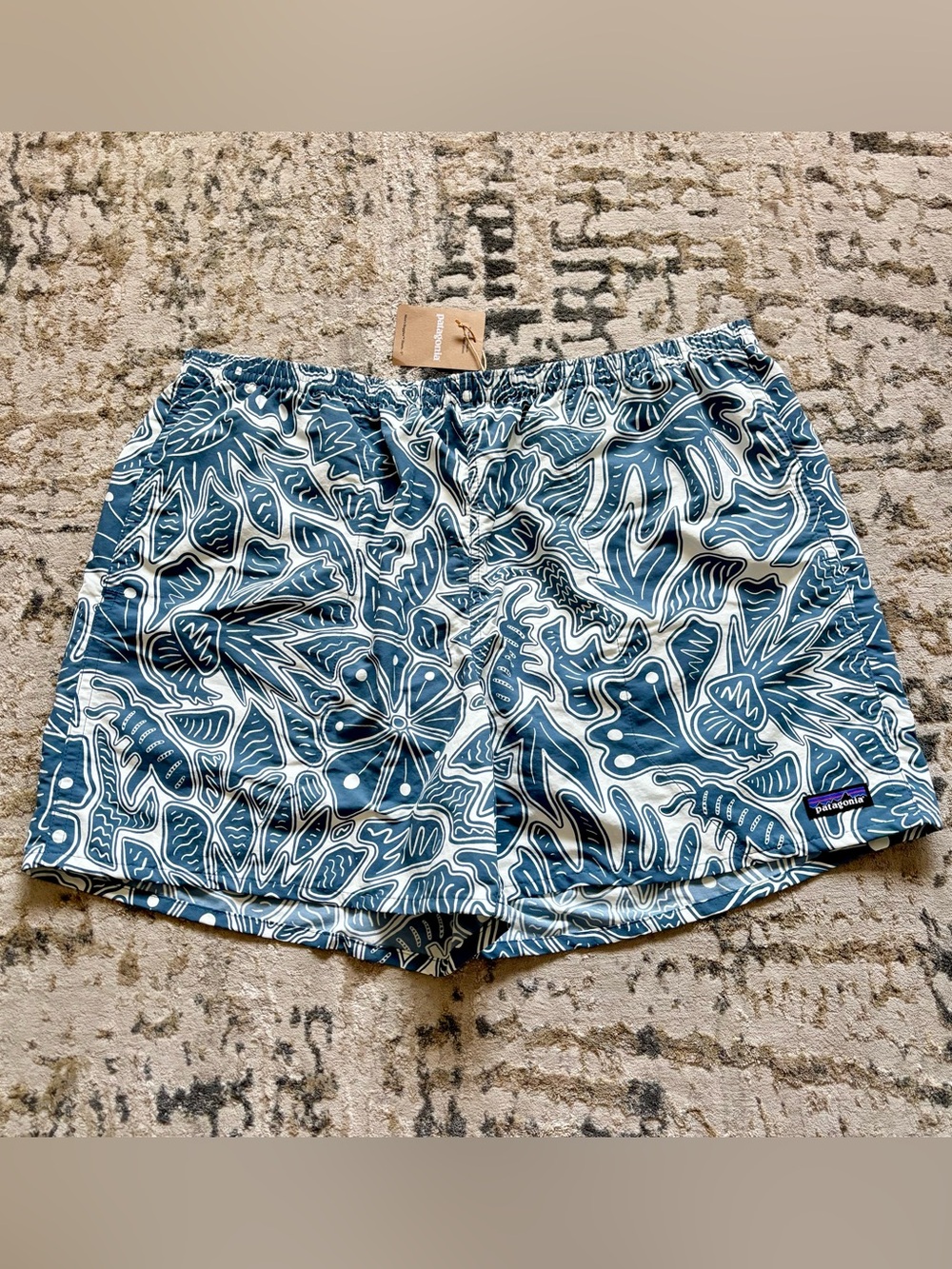 Patagonia Baggies Lined 5” Swim Shorts Trunks NEW Men’s XXL blue pattern